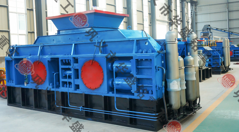 大型硬岩全液压对辊制砂机